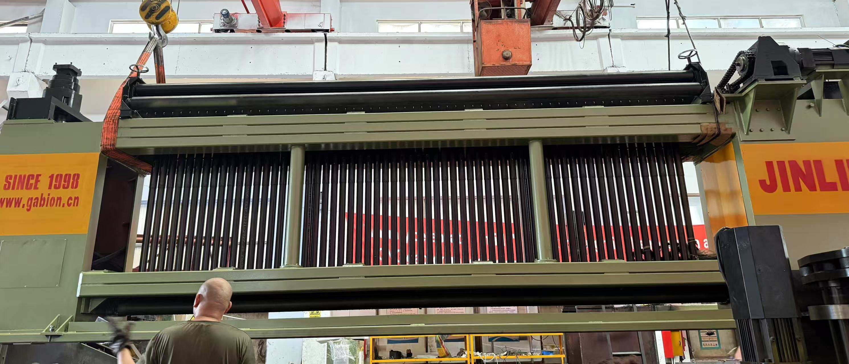 Laatste bedrijfsblogs De rol van de Gabionmachine bij het verlagen van de onderhoudskosten en het verbeteren van de winstgevendheid van de fabriek