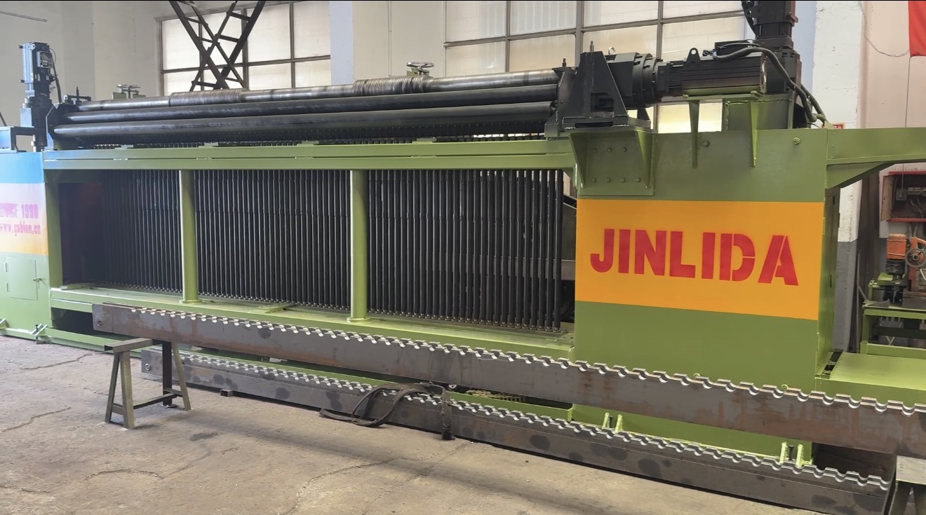 Laatste bedrijfsblogs JINLIDA 5300mm CNC Gabion Mesh Machine | High-Speed Automatic Gabion Production Equipment for River Protection, Slope St