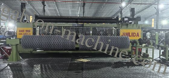Kopen Precisie CNC Gabion Mesh Making Machine voor uniforme Mesh Gabion-productie online vervaardiging