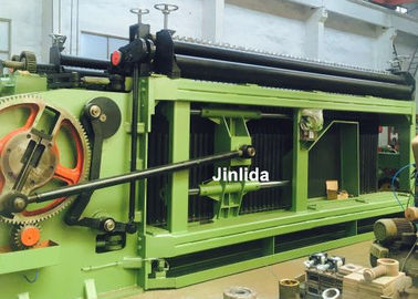 kopen 80*120mm Drie de Machine van de Draai15kw Gabion Doos pasten 2300mm 15kw PLC Controle aan online vervaardiging