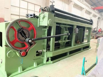 kopen Dubbele Machine 80*100mm van het Draai Hexagonale Netwerk 22kw Gabion Netwerk voor ondersteunt Bank online vervaardiging