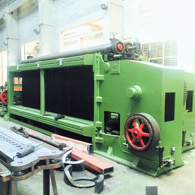 kopen 1.6mm 4300mm Hexagonale Draad het Opleveren Machine om Bescherming Te overstromen online vervaardiging