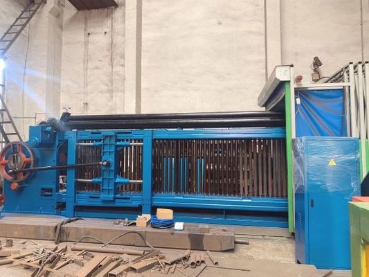 kopen Aangepaste 5000mm Op zwaar werk berekende Gabion Machine 112*127mm Draad het Opleveren voor Burgerlijke bouwkunde online vervaardiging