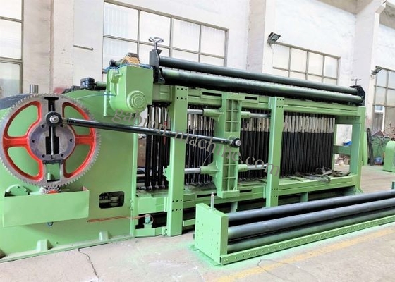 kopen De Doos die van Gabion van de Galfandraad tot Machine 22kw 4300mm maken Breedte Dubbel Draainetwerk online vervaardiging